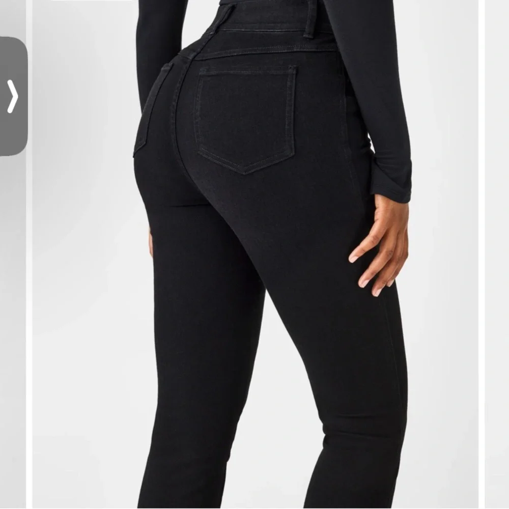 ❄️ ❄️ SPANX black 20326 Flare Jeans - clean black - Picture 4 of 6